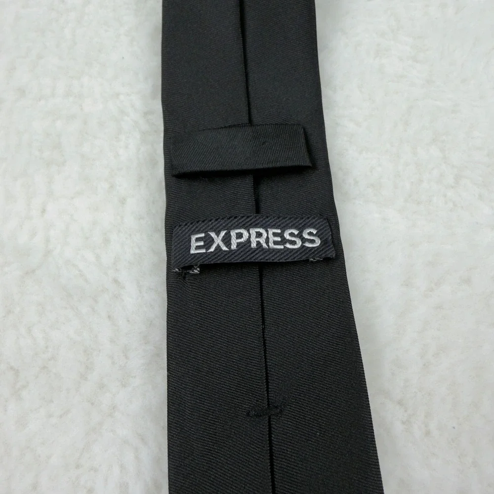 Express Mens Solid Black Silk Skinny Necktie Formal Business Professional Tie